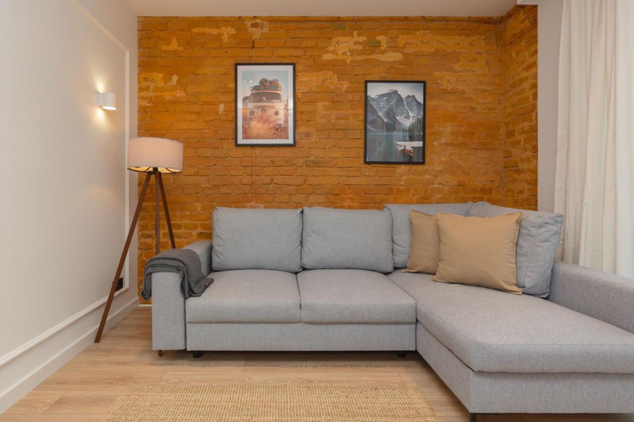 Apartment Kruszynska Bemowo By Renters วอร์ซอ ภายนอก รูปภาพ