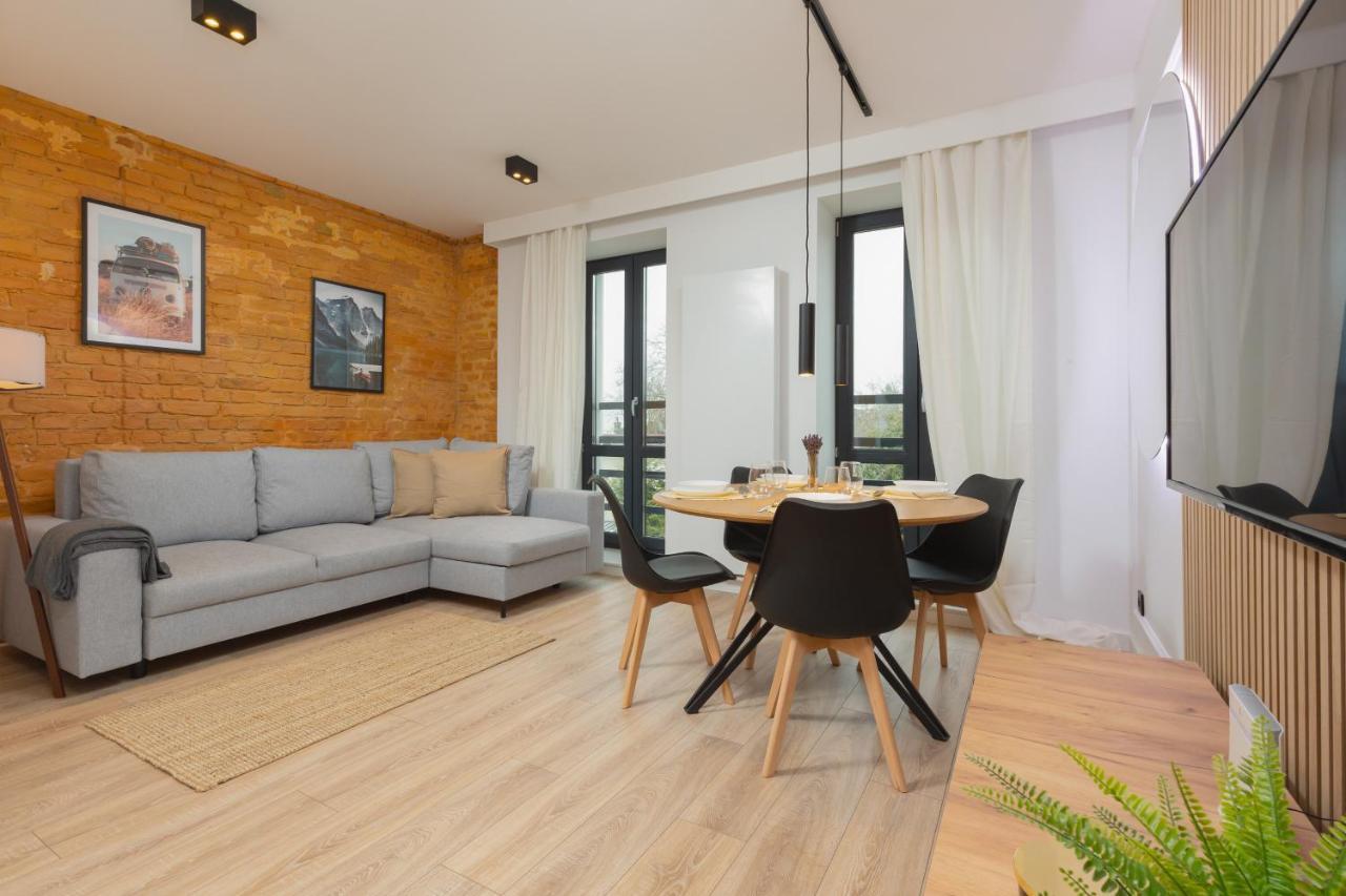 Apartment Kruszynska Bemowo By Renters วอร์ซอ ภายนอก รูปภาพ