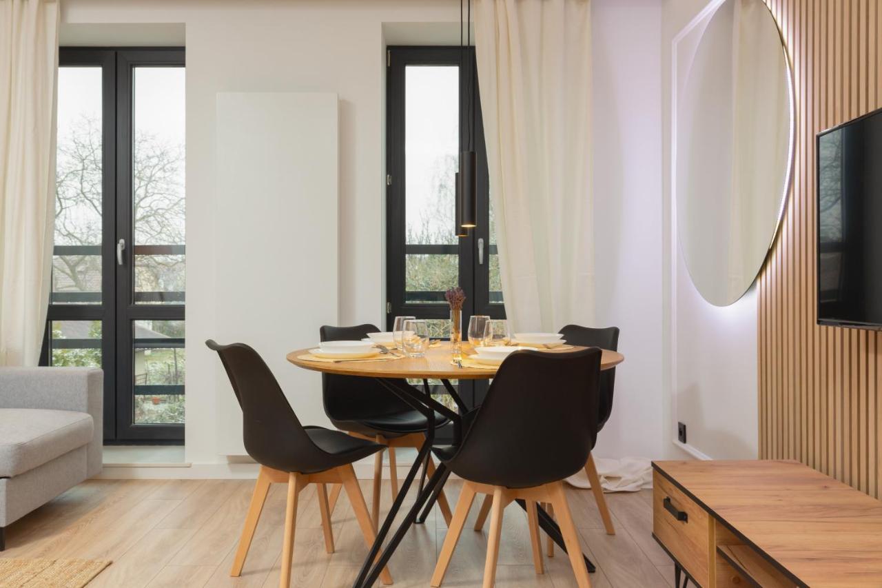 Apartment Kruszynska Bemowo By Renters วอร์ซอ ภายนอก รูปภาพ